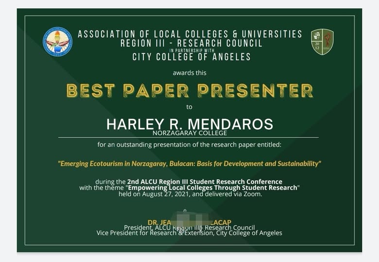 Harley R. Mendaros Presents Research at Student Research Colloquium